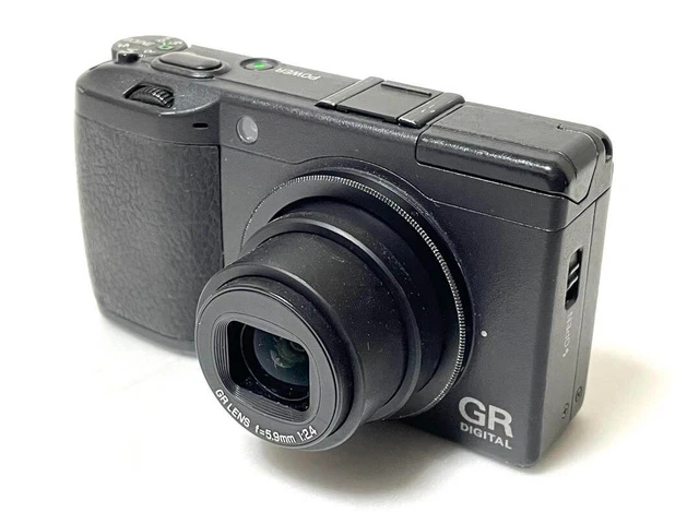 RICOH GR DIGITAL II 10.0 MP Digital Camera JAPAN 2