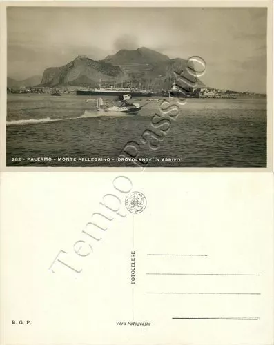 Cartolina di Palermo, idrovolante in arrivo e Monte Pellegrino