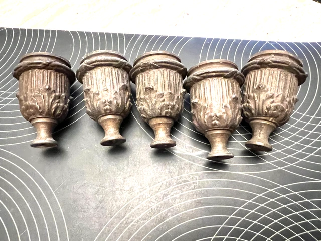 Bougeoir Antique Chimère En Bronze – 19ème Siècle, France, Doré