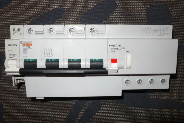 Disjoncteur Différentiel 4 Pôles Type A 100A 30mA - Protection FI Pour Installations Industrielles Et Commerciales