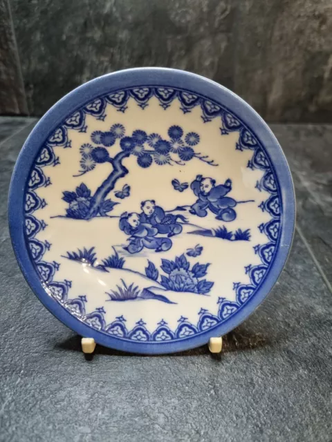 Vintage Japanese Nabeshima Karako porcelain plate Saucer Blue 12cm