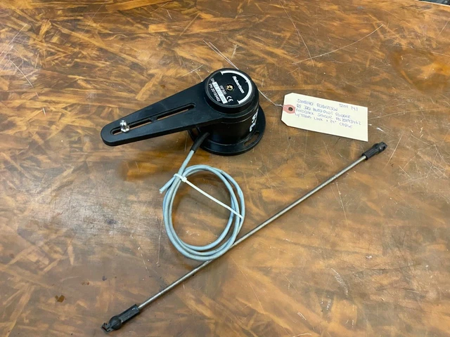 Simrad Robertson RF300 Auto Pilot Rudder Feedback Sensor 20193462 sn# 32825R04