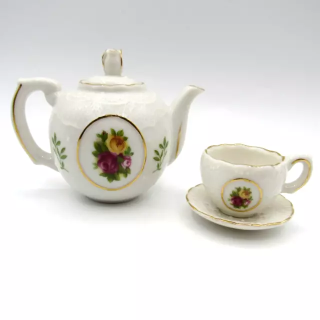 Royal Albert Old Country Roses Miniature Teapot Teacup Saucer Set 60s Decorative