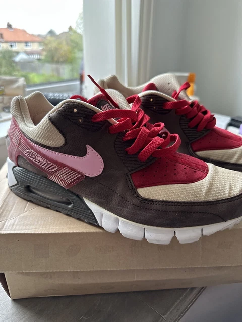 NIKE AIR MAX 90 Hyperfuse Premium Pink Flash Size 4.5 29.99