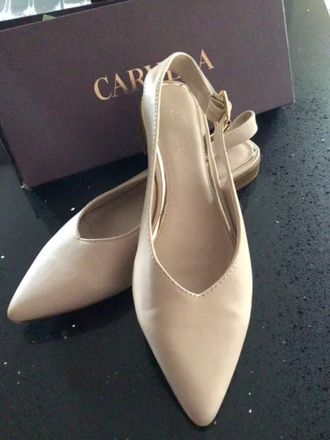 Carvela Ladies Nude Shoes .size 39.