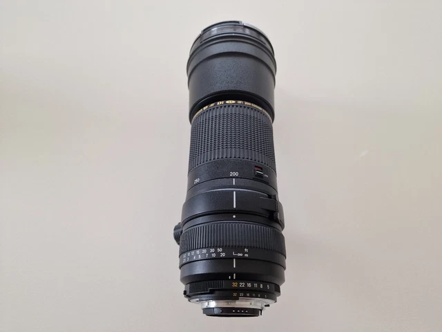 Tamron SP AF 200-500 mm F5-6.3 Di LD IF (A08)