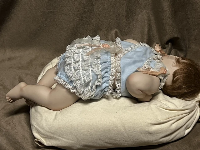 Ashton Drake “Good As Gold” Porcelain Doll Vintage 1997 Titus Tomescu 10