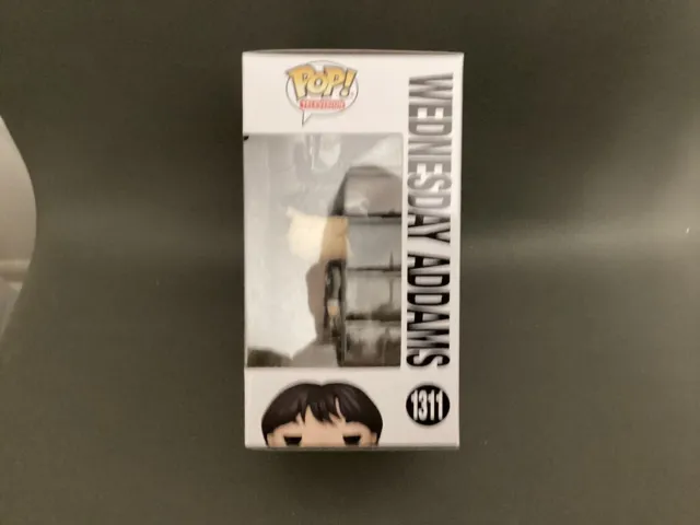 Wednesday Addams Funko Pop 1311 Addams Family Hot Topic Exclusive 2
