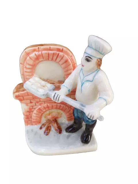 Maxi fève Banette en porcelaine-Le boulanger- modèle de démonstration