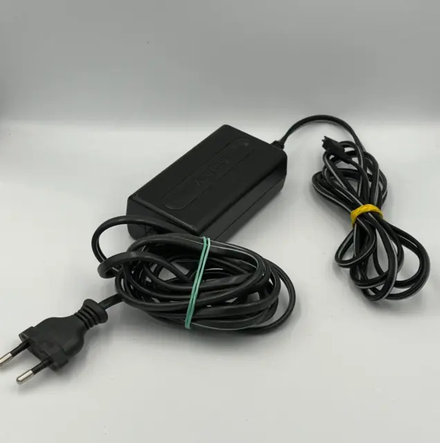 Original Sony AC-LS1A Netz-/Ladegerät AC Adapter für Camcorder Handycam Netzteil
