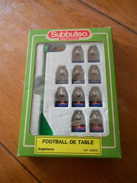 Subbuteo équipe Liverpool Légère Vintage 741 – Manque 1 Joueur (collection)