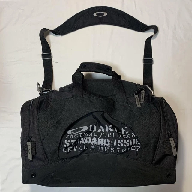 【OAKLEY】Boston bag 00s BLACK OAKLEY BOSTON BAG black Plain $252.13 - PicClick CA