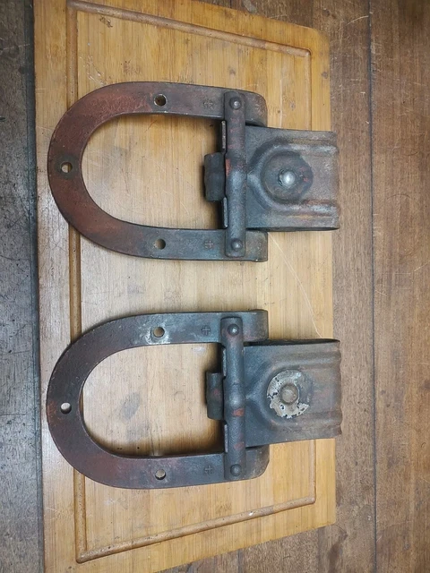 Set Of 2 Antique Horseshoe Barn Door Roller Hinges