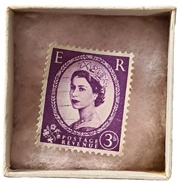 TIMBRE POSTE POSTAGE Revenue Reine Élisabeth II 1957 3D Lilas Filigrane