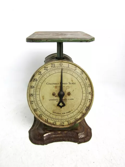 Vintage Columbia Family Scale,  24 lbs, by Landers Frary & Clark USA, Green 2