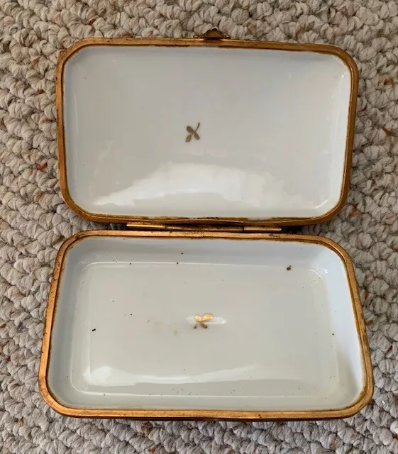 Antique Carlin Comforts Porcelain Treasures Box, Beautiful Blue & Gold! 2