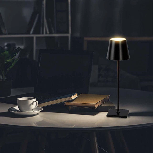 Lampada a led tavolo touch ricaricabile moderna a 3 colori bar ristoranti hotel 3
