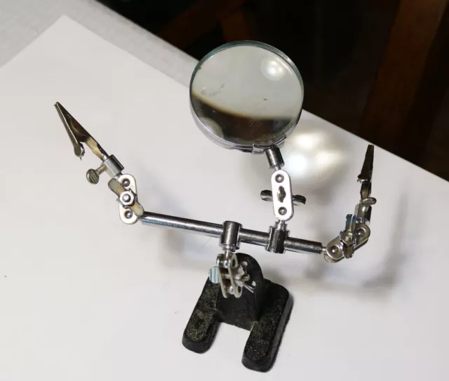 Jewelry Clip Vise Holder w Magnifier Jewel Tool on Base Jewelry Clip Vise Holder w Magnifier Jewel Tool on Base