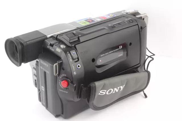 Sony DCR-TR7100E PAL Digital 8 (Hi8, Video8 kompatibel) Handycam Camcorder "TOP 3