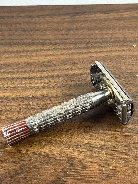Vintage 1955 Gillette Adjustable Red Tip A 2 Super Speed Safety Razor 1st Year