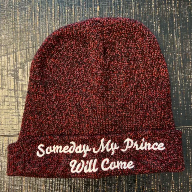 Disney Loungefly Snow White Some Day My Prince Will Come Beanie Hat Red Black