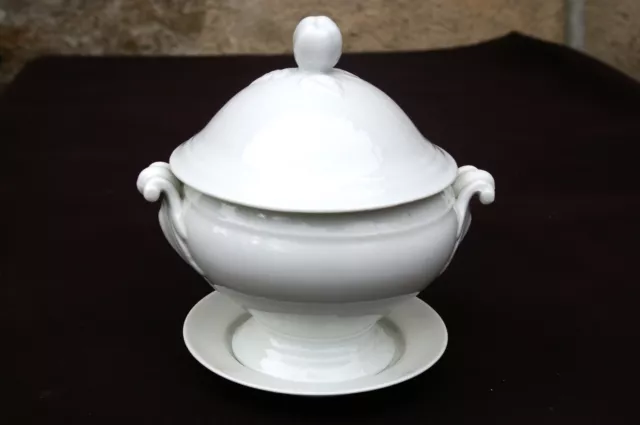 Ancien Bouillon couvert Mini-soupière en porcelaine blanche