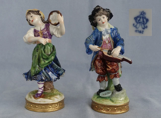 VOLKSTEDT Couple de Musiciens Figurines en Porcelaine Allemande Thuringe XIXème