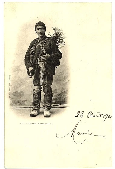 CPA  73 Savoie Folklore costume Jeune Ramoneur