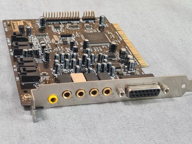 Creative Soundblaster LIVE CT4760 - 16 bits - tarjeta de sonido PCI