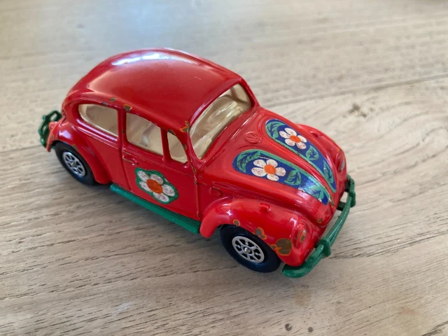 Corgy Toys 383 Volkswagen Beetle 1200 Saloon