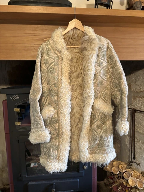 Manteau Vintage Années 60 Lillian's - Laine Bouclée Crème - Col En Fourrure - Taille L/XL