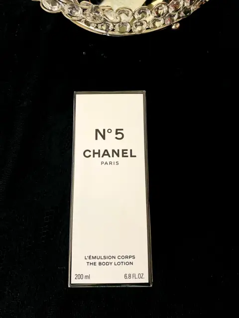 CHANEL No 5 Women 6.8oz / 200ml The Body Lotion NEW PACKING IN SEALED BOX