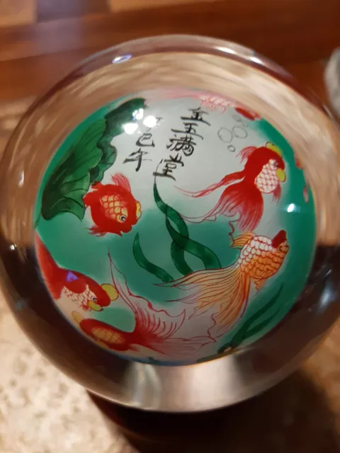 VINTAGE CRYSTAL BALL REVERSE HAND PAINTED CHINESE  Koi Fish And Flowers 3 Pcs