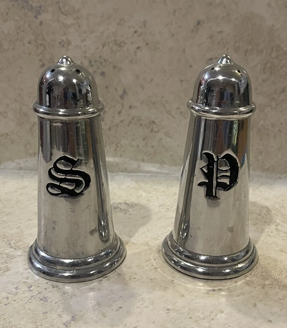 Vintage Wilton Armetale Pewter Salt And Pepper Shakers