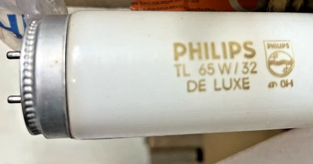 Ampoule Fluo Philips TL-E 22W 840 - Blanc Froid, Culot G10Q, Variateur Compatible, 1500 Lm
