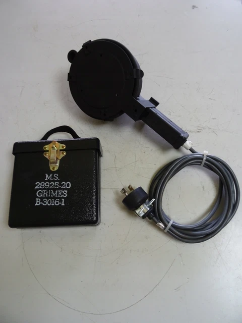 Hand Signal Light Grimes B2516B / # 8 M6L 9857