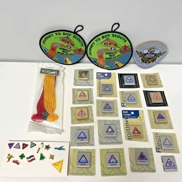 Lot of Cub Scouts Pens Badges Patches Recognition Belt Loops Weblos Scouting