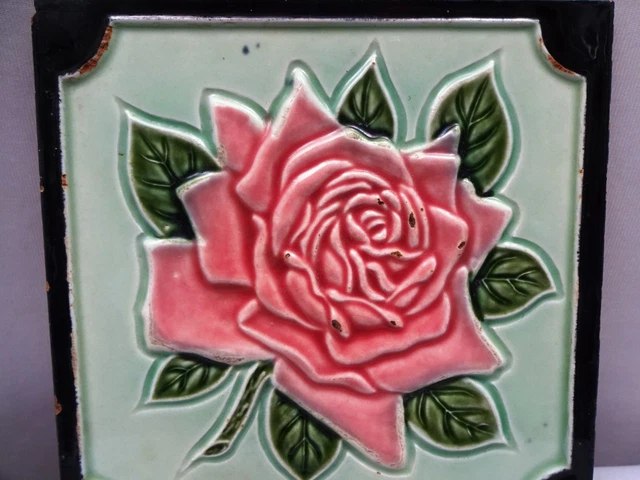Vintage Carreau Art Nouveau Majolique Rouge Rose Design Collection Céramique 2