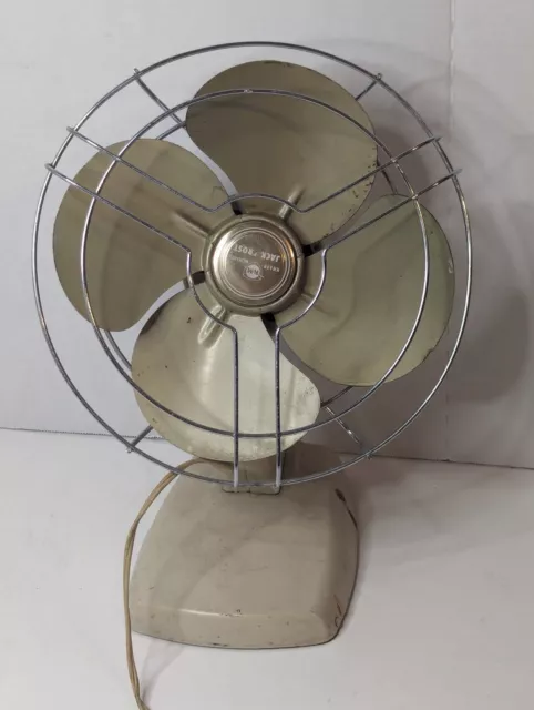 Vintage Knapp Monarch Jack Frost 1-Speed Oscillating 9" Desk Fan - WORKS