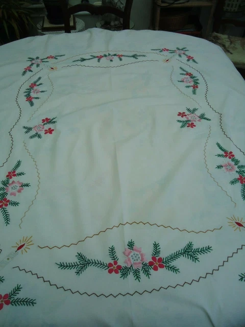 ANCIENNE NAPPE À THE blanche superbes BRODERIES main JOURS Richelieu