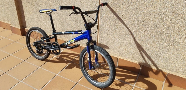 BMX GT POWER SERIES PRO en perfecto estado, tanto en pintura como