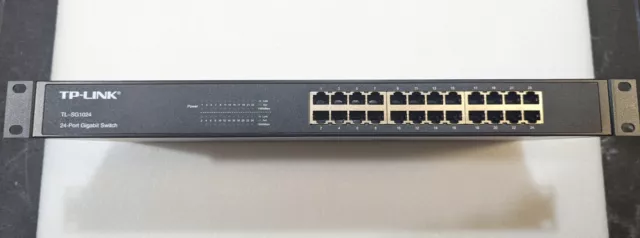 TP-Link TL-SG1024 24-Port Gigabit Switch - w/ Rack Mount Ears & Power Cable