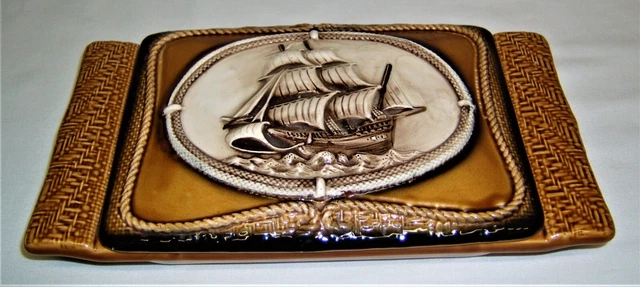 VTG 1950's Japan Porcelain Men's Cigarette  Box with Faux Scrimshaw Design 9x 5"