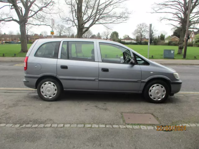 '55' Vauxhall/Opel Zafira 1.6 Life