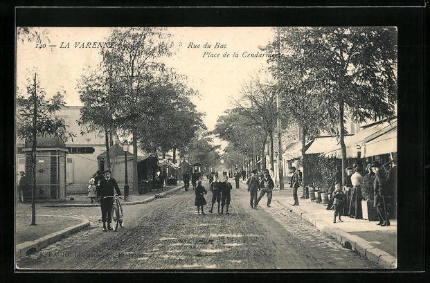 CPA La Varenne, Rue du Bac, Place de la Gendarmerie