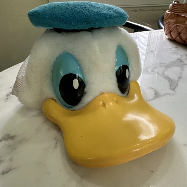 Vintage Walt Disney Character Fashions Donald Duck Hat Snapback Plastic Bill