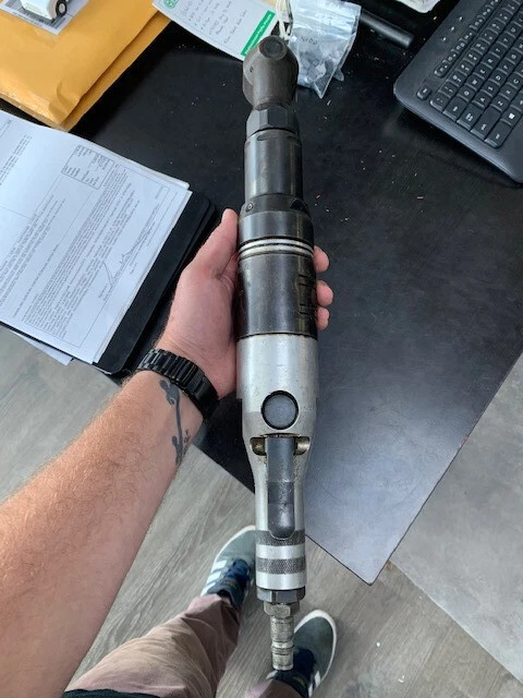 Ingersoll-Rand Pneumatic 1/2" Drive Ratchet, Model 9RSQ83, 300rpm