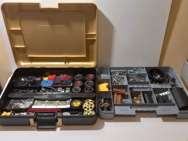 GROS LOT Meccano – Pièces et Valise Malette coffret de rangement 