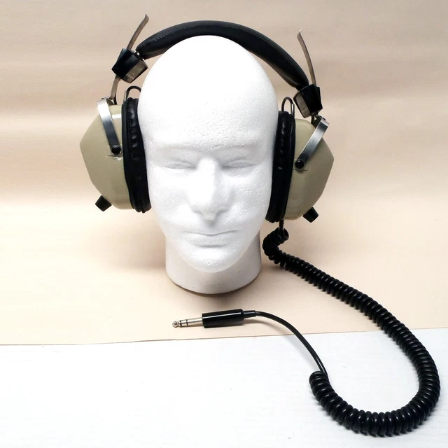 *** Vintage Radio Shack Realistic Nova Pro Stereo Headphones TESTED WORKING ***
