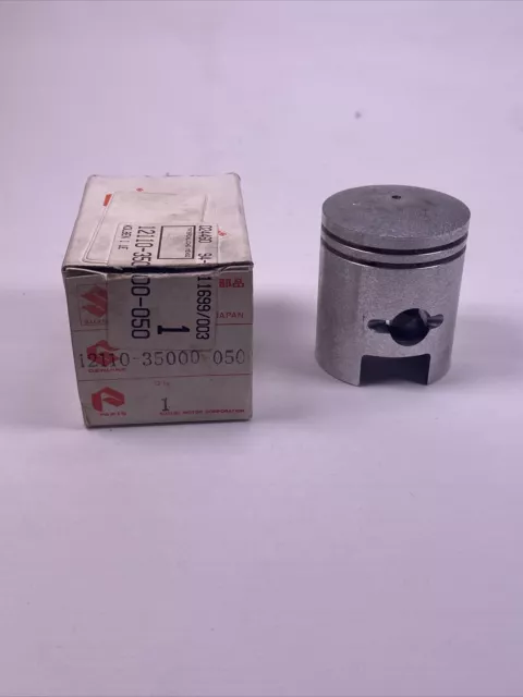 Suzuki Rv50 1981-1983 Kolben Piston 12110-35000-050 Neu Original Xx14837